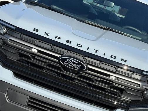 2025 Ford Expedition Tremor