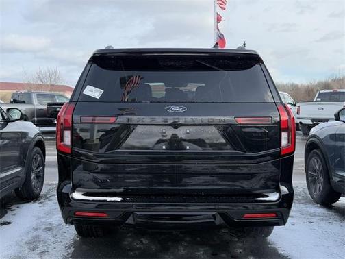 2026 Ford Expedition Platinum