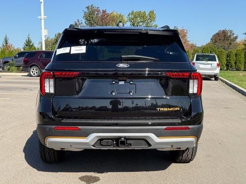 Agate Black Metallic 2027 Ford Explorer
