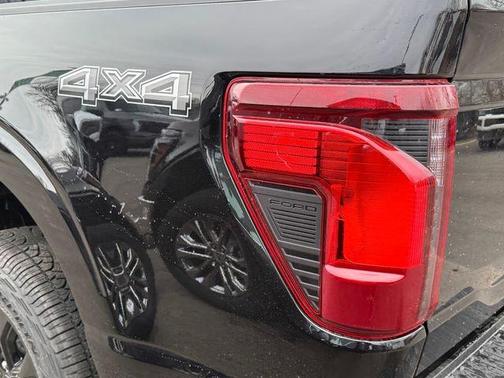 Agate Black Metallic 2026 Ford F-150 XLT