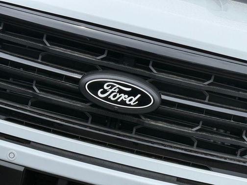 Oxford White 2026 Ford F-150 XLT