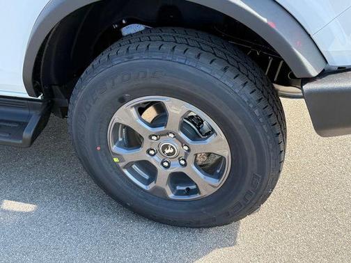 Oxford White 2026 Ford Bronco Big Bend