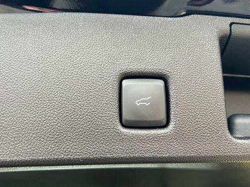 Agate Black Metallic 2026 Ford Escape ST-Line