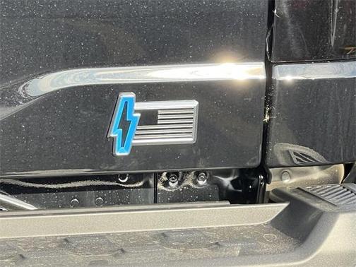 2025 Ford F-150 Lightning XLT