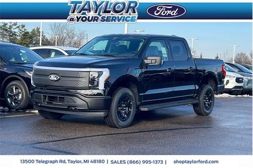 2025 Ford F-150 Lightning XLT