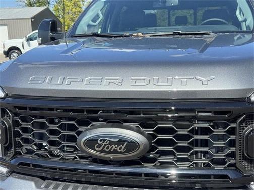 2026 Ford F-350 Lariat Super Duty
