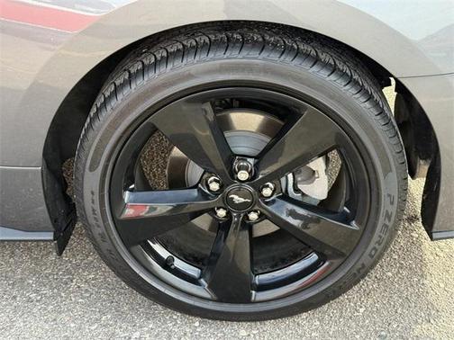 2022 Ford Mustang EcoBoost