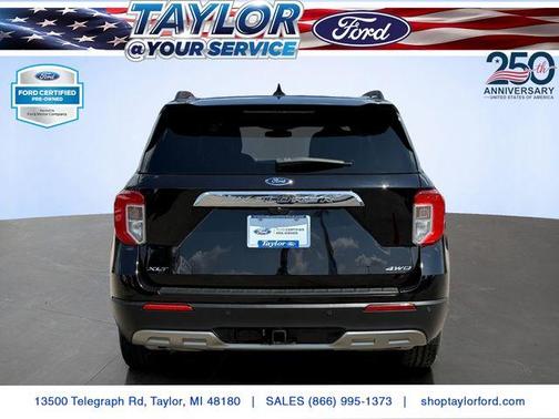 Black Metallic 2021 Ford Explorer XLT