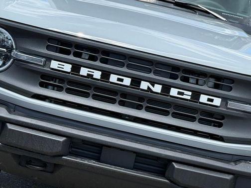 Avalanche Gray 2026 Ford Bronco Big Bend