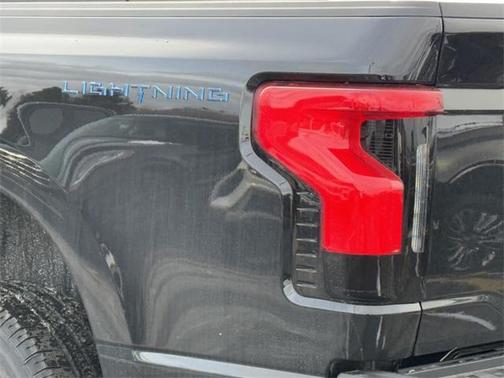 2025 Ford F-150 Lightning XLT