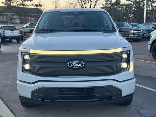 2025 Ford F-150 Lightning XLT
