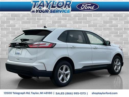 2024 Ford Edge SE
