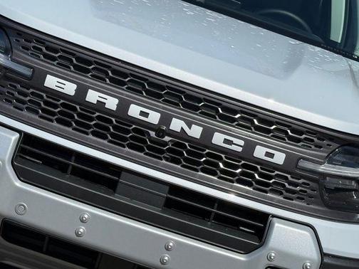 Space White Metallic 2026 Ford Bronco Sport Badlands