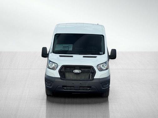 2026 Ford Transit-250 148 WB Medium Roof Cargo