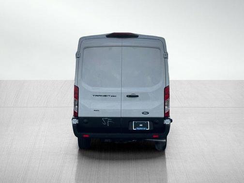 2026 Ford Transit-250 148 WB Medium Roof Cargo