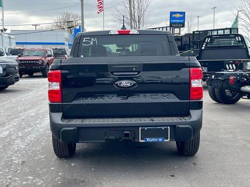 Shadow Black 2026 Ford Maverick XLT