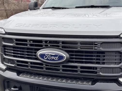 2025 Ford F-250 XL
