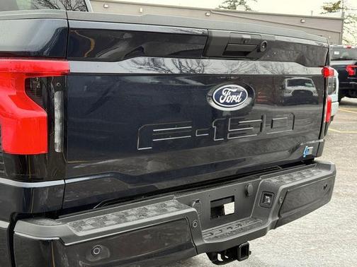 2025 Ford F-150 Lightning XLT