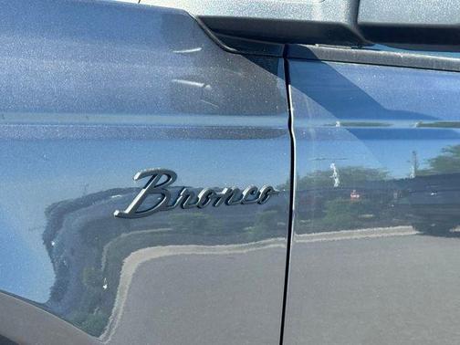 Carbonized Gray Metallic 2026 Ford Bronco Big Bend