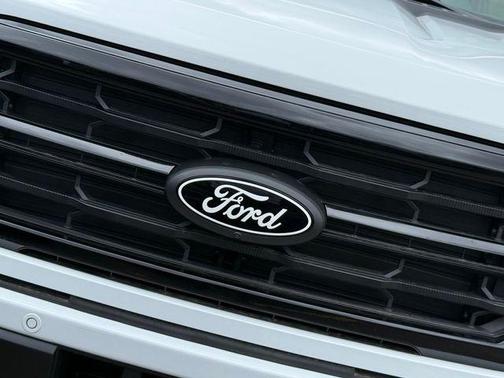 Oxford White 2026 Ford F-150 XLT