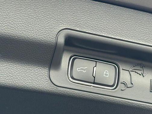 Carbonized Gray Metallic 2026 Ford Explorer ST-Line