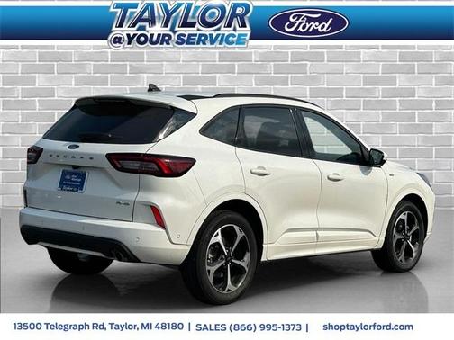 2023 Ford Escape ST-Line Elite