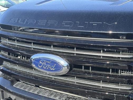 2025 Ford F-250 Platinum