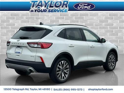 2021 Ford Escape Titanium