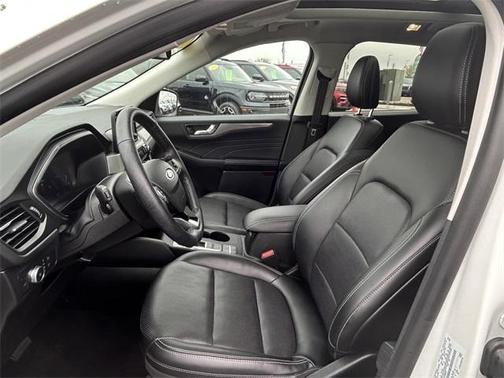 2021 Ford Escape Titanium