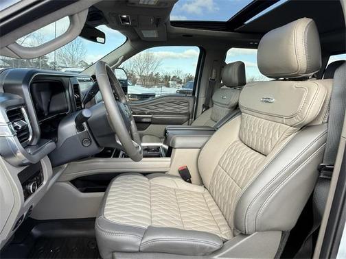 2025 Ford F-450 Platinum