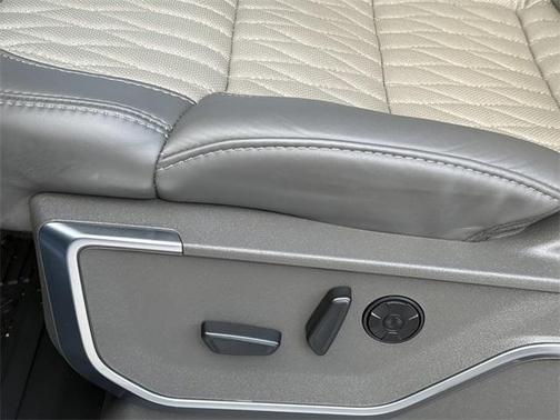 2025 Ford F-450 Platinum