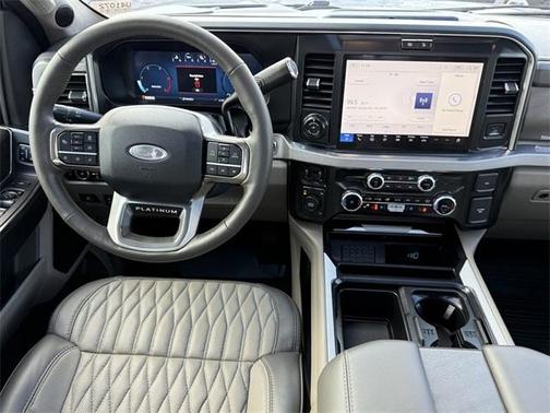 2025 Ford F-450 Platinum