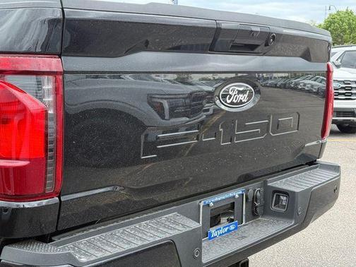 Agate Black Metallic 2026 Ford F-150 XLT