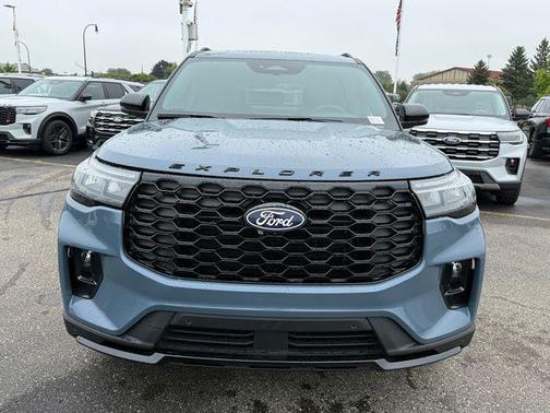 Vapor Blue Metallic 2027 Ford Explorer ST-Line