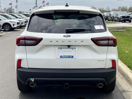 2025 Ford Escape ST-Line Select