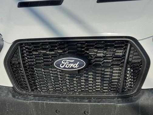 2026 Ford Transit-350 148 WB Medium Roof Cargo