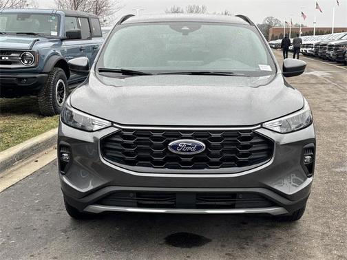 2025 Ford Escape ST-Line Select