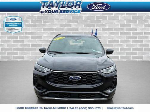 Agate Black Metallic 2023 Ford Escape ST-Line