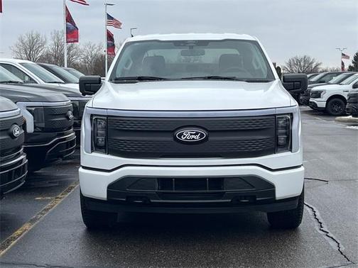 2025 Ford F-150 Lightning XLT
