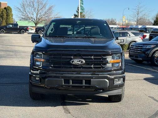 Agate Black Metallic 2026 Ford F-150 XLT