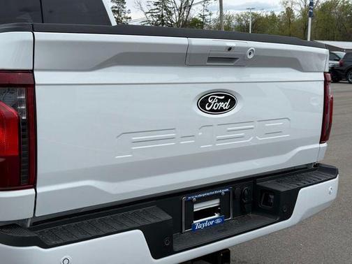 Oxford White 2026 Ford F-150 XLT