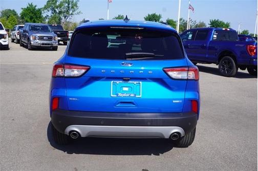 Photo 4 of 30 of 2020 Ford Escape SEL