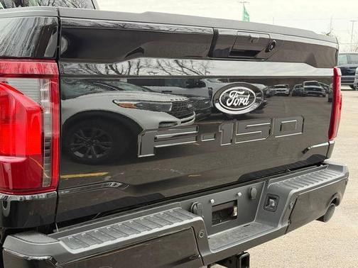 Agate Black Metallic 2026 Ford F-150 XLT