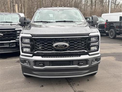 2025 Ford F-350 XLT