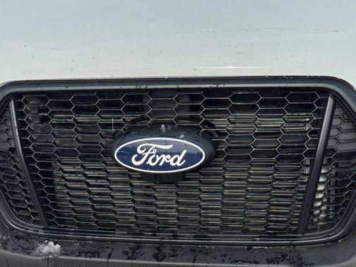 2026 Ford Transit-250 148 WB Medium Roof Cargo