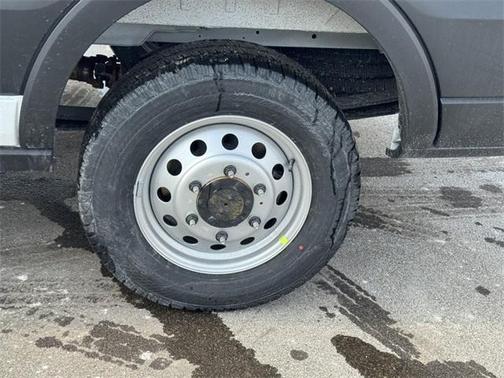 2026 Ford Transit-250 148 WB Medium Roof Cargo