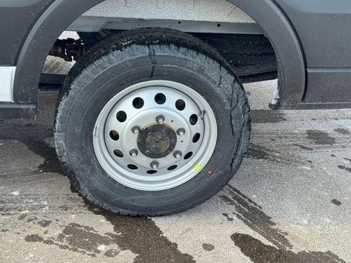 2026 Ford Transit-250 148 WB Medium Roof Cargo