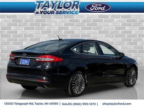 2017 Ford Fusion SE