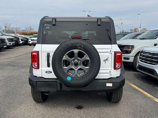 Oxford White 2026 Ford Bronco Big Bend