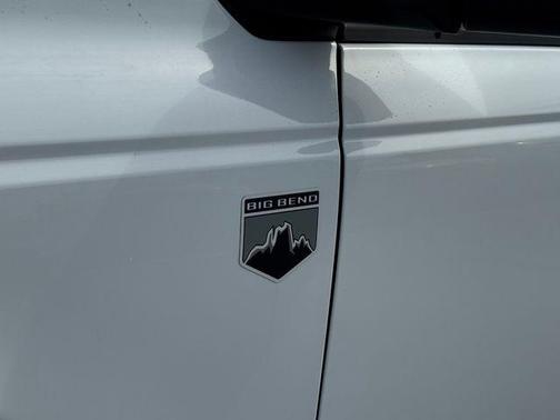 Oxford White 2026 Ford Bronco Big Bend